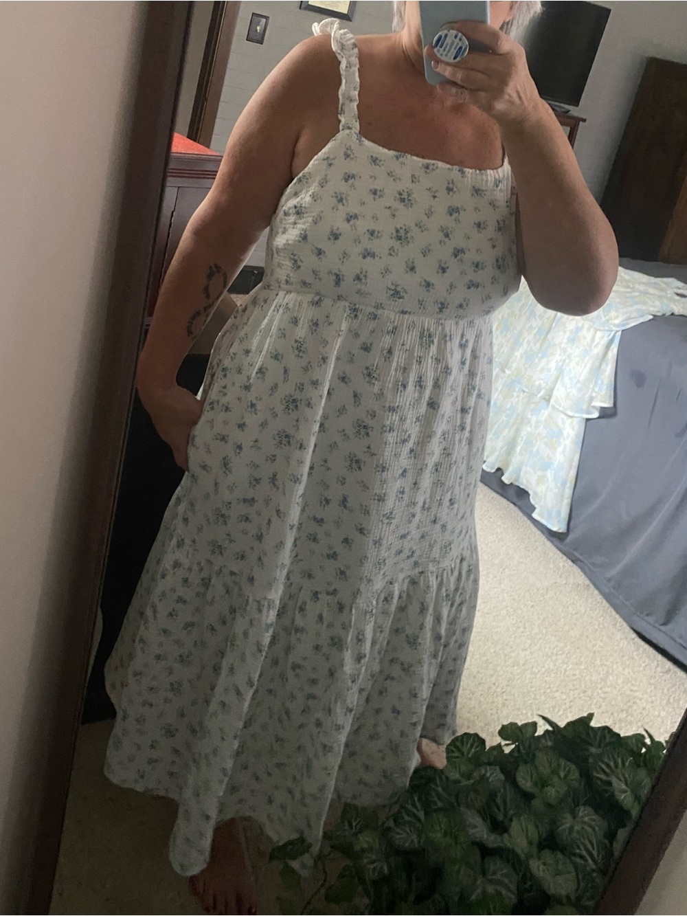 ADORABLE GAUZY ARULA DRESS - XL (X)